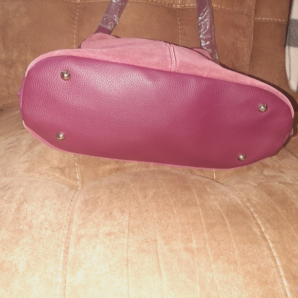 TIGANELLO Suede  Purse NWT - Picture 7 of 8